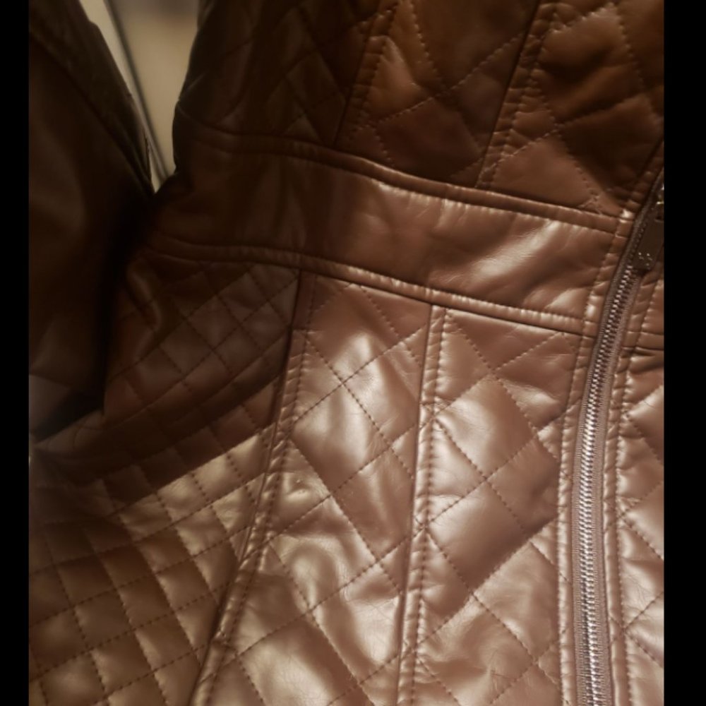 Brand New Ladies Brown Leather Jacket Size Medium - Picture 11 of 11